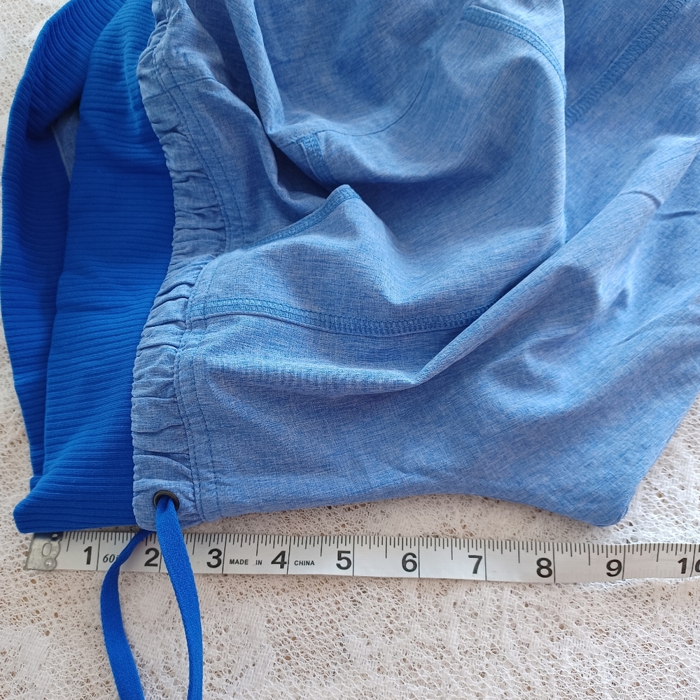 ATHLETA ALLEGRO CAPRI PANTS W/CINCHABLE LEGS SIZE 8 STYLE #405068 HEATHER BLUE - Picture 15 of 16